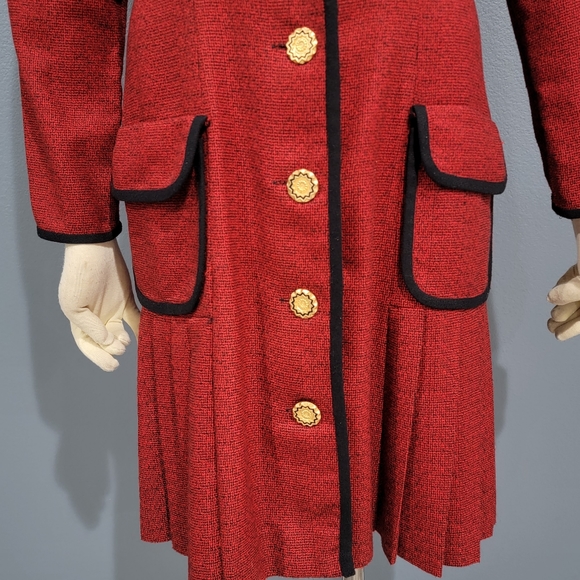 Vtg Ms. Chaus red pleated dress 6 - Picture 7 of 9